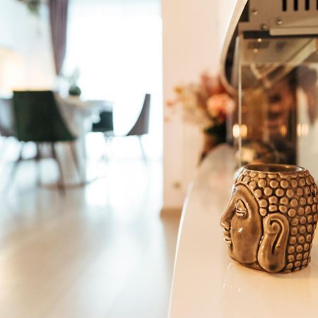 Cozy Special Pallady Apartament With Garden & Courtyard Bukarest Exterior foto