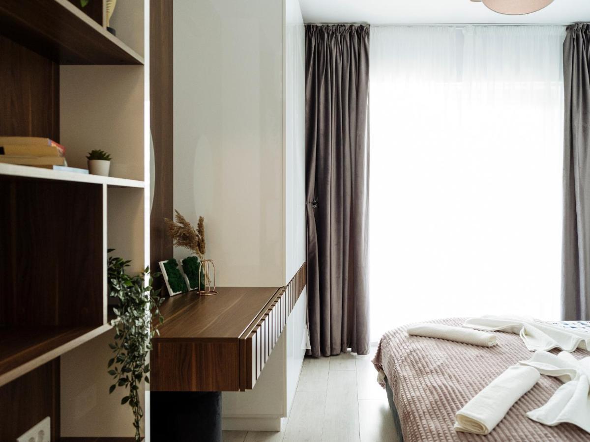 Cozy Special Pallady Apartament With Garden & Courtyard Bukarest Exterior foto