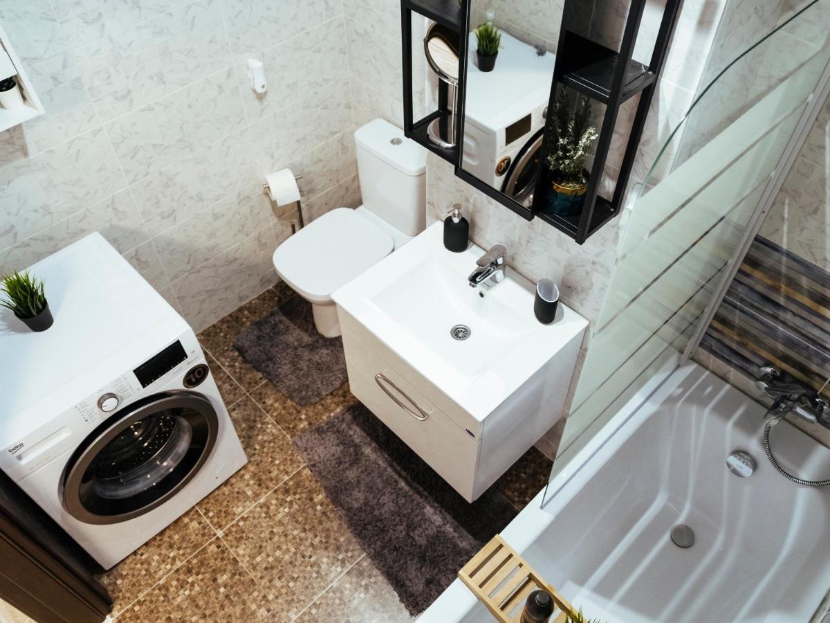 Cozy Special Pallady Apartament With Garden & Courtyard Bukarest Exterior foto