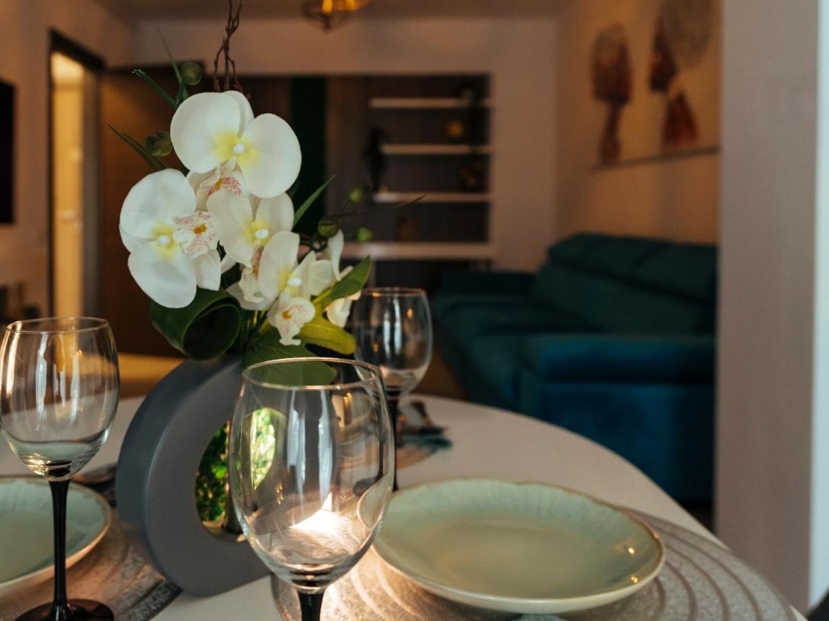 Cozy Special Pallady Apartament With Garden & Courtyard Bukarest Exterior foto