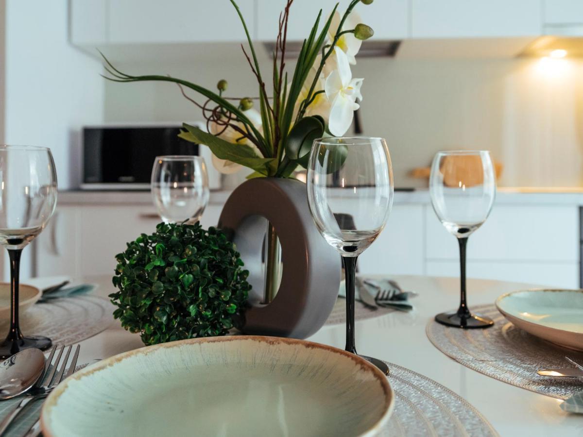 Cozy Special Pallady Apartament With Garden & Courtyard Bukarest Exterior foto